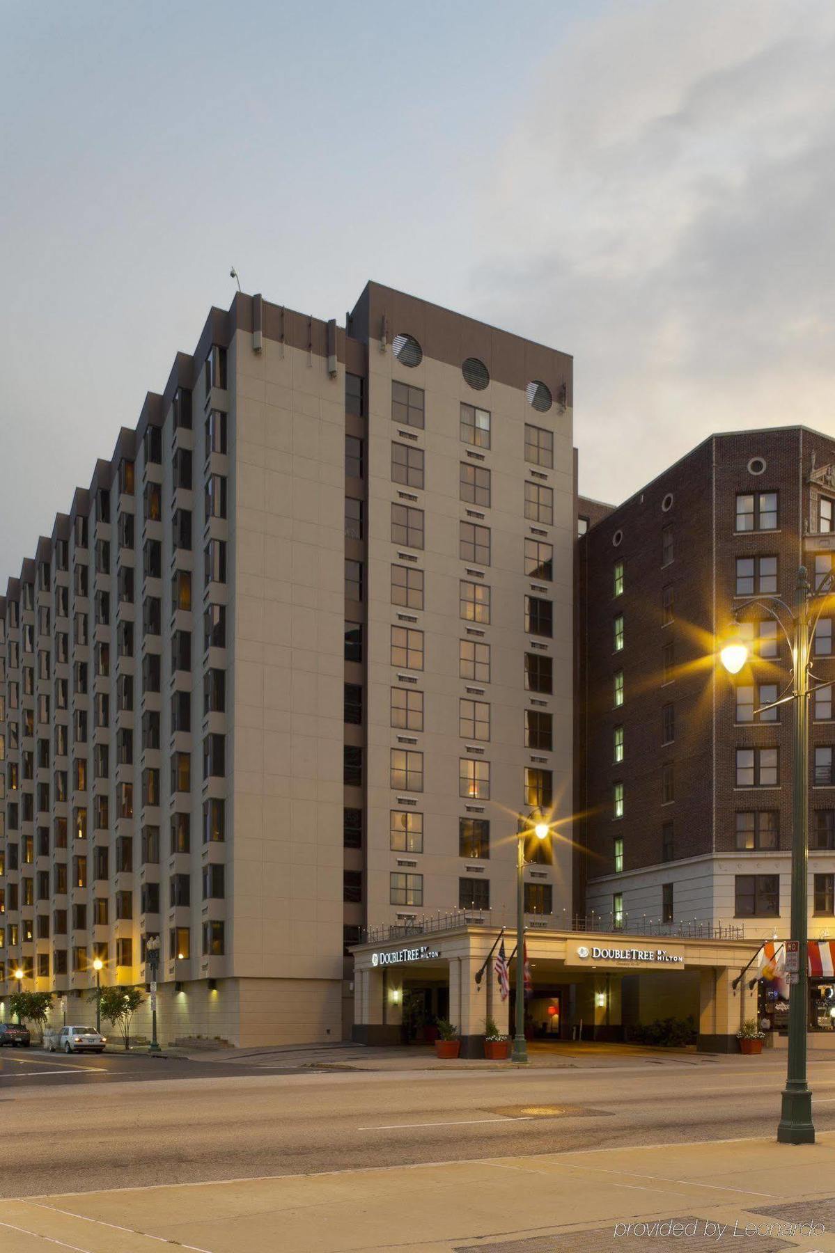 מלון Doubletree By Hilton Memphis Downtown מראה חיצוני תמונה